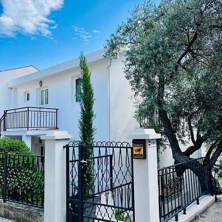 Villa Nemanja Sveti Stefan Buitenkant foto